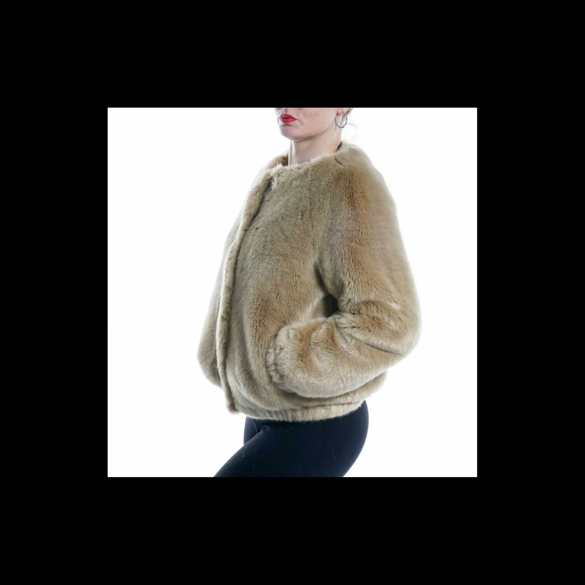 bomber_in_pelliccia_betta_1.webp Bomber in pelliccia BETTA CORRADI