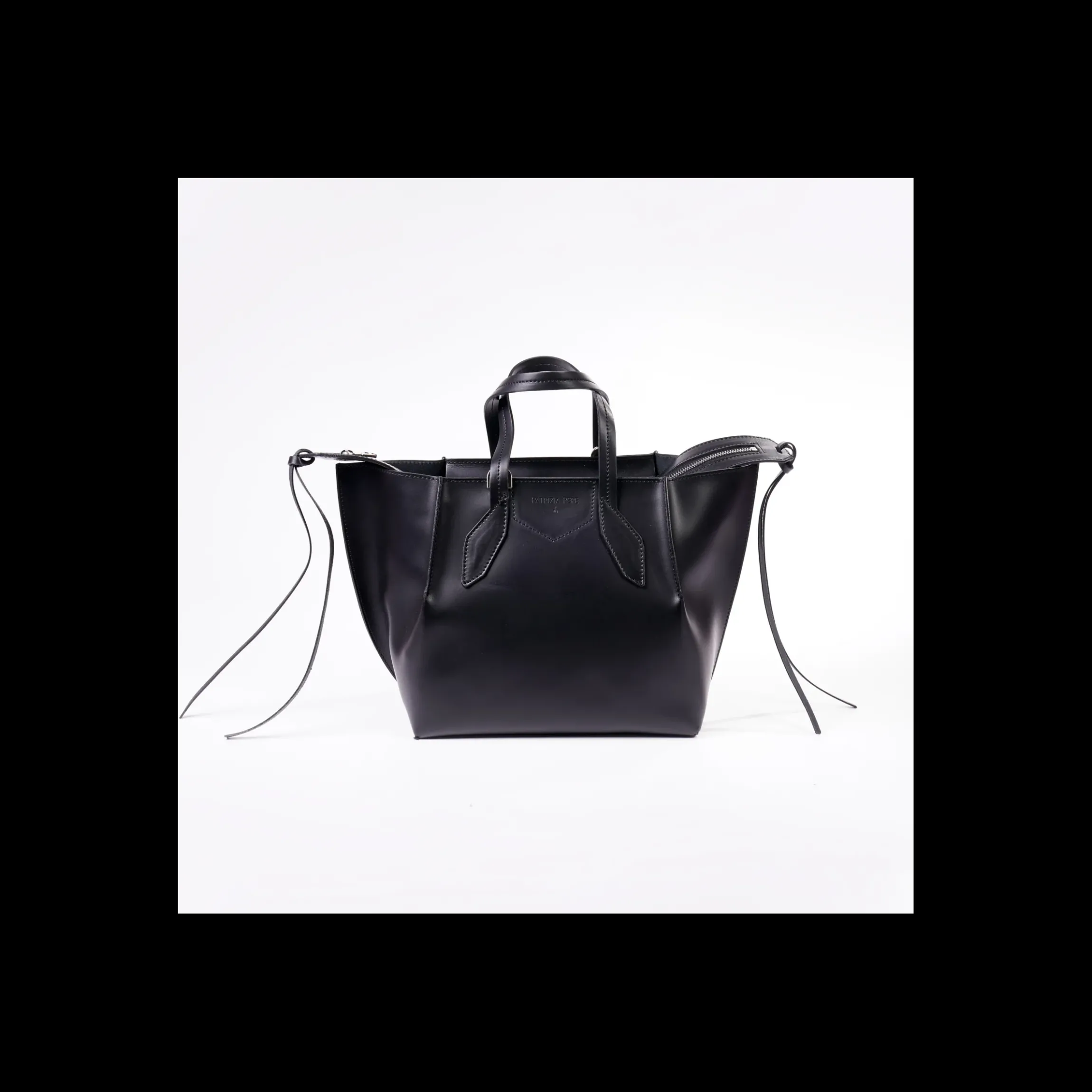 borsa_patrizia_pepe_shopp_0.webp Borsa Patrizia Pepe Shopping