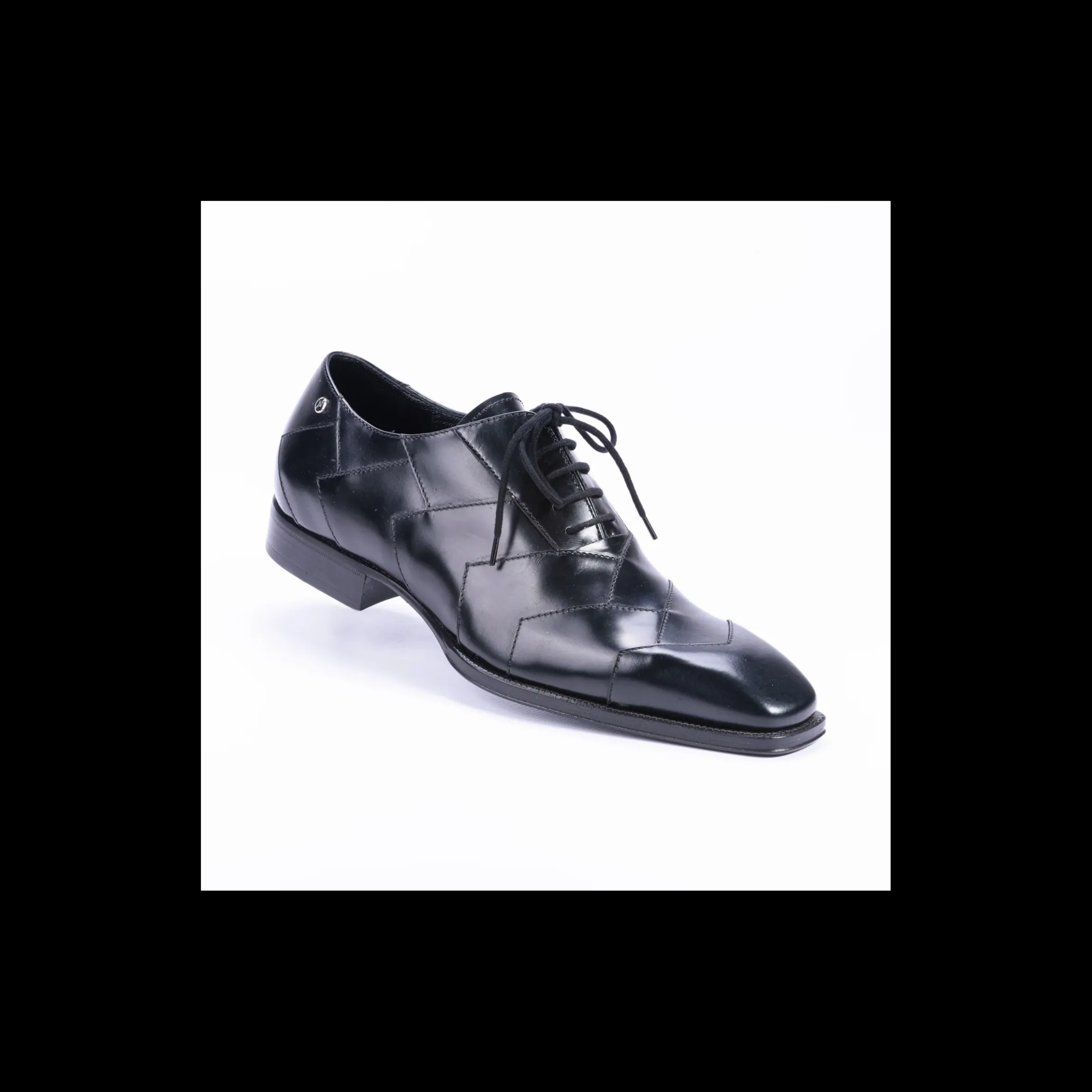 cesare_paciotti_stringata_0.webp CESARE PACIOTTI STRINGATA IN PELLE FONDO CUOIO