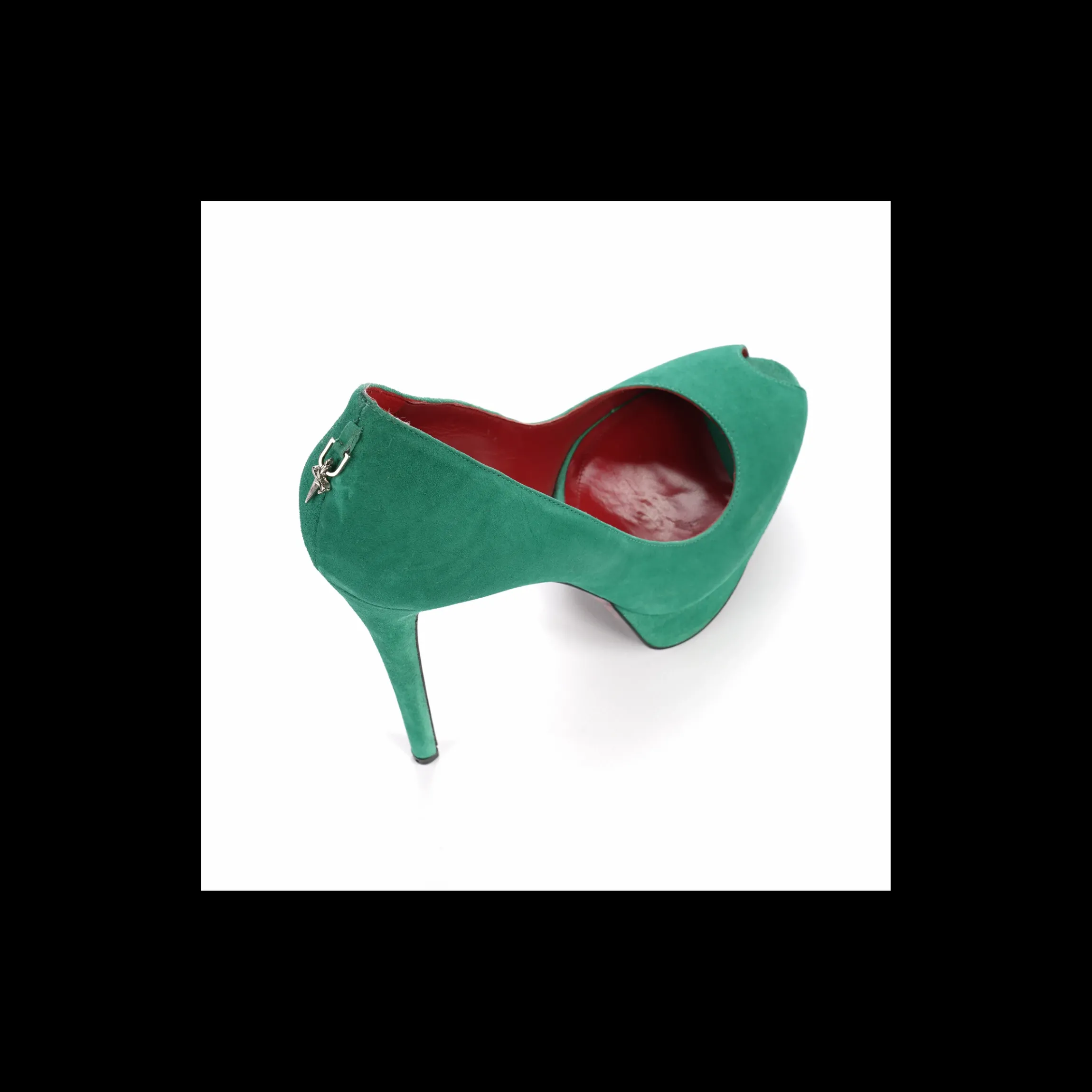 deacutecolleteacute_cesar_2-1.webp Décolleté Cesare Paciotti SPUNTATO CON PLATEAUX