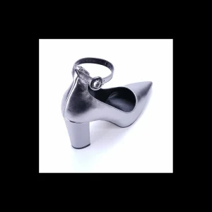 D&eacute;collet&eacute; Osvaldo Rossi con braccialetto colore Argento