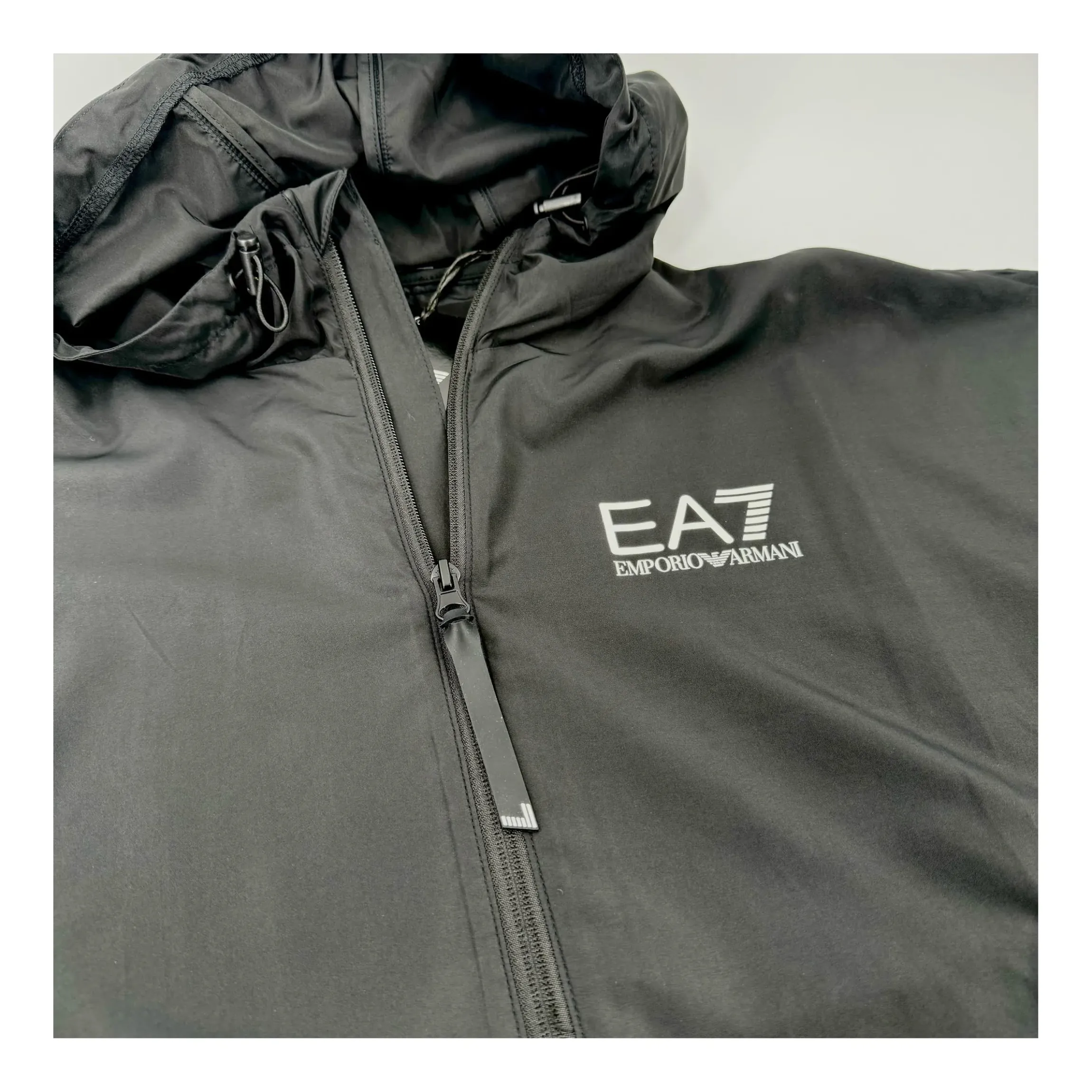ea_emporio_armani_tuta_in_3.webp EA7 EMPORIO ARMANI TUTA IN TESSUTO TECNICO VENTUS7