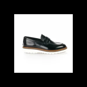 Mocassino Andrea Nobile in pelle lucida di colore nero