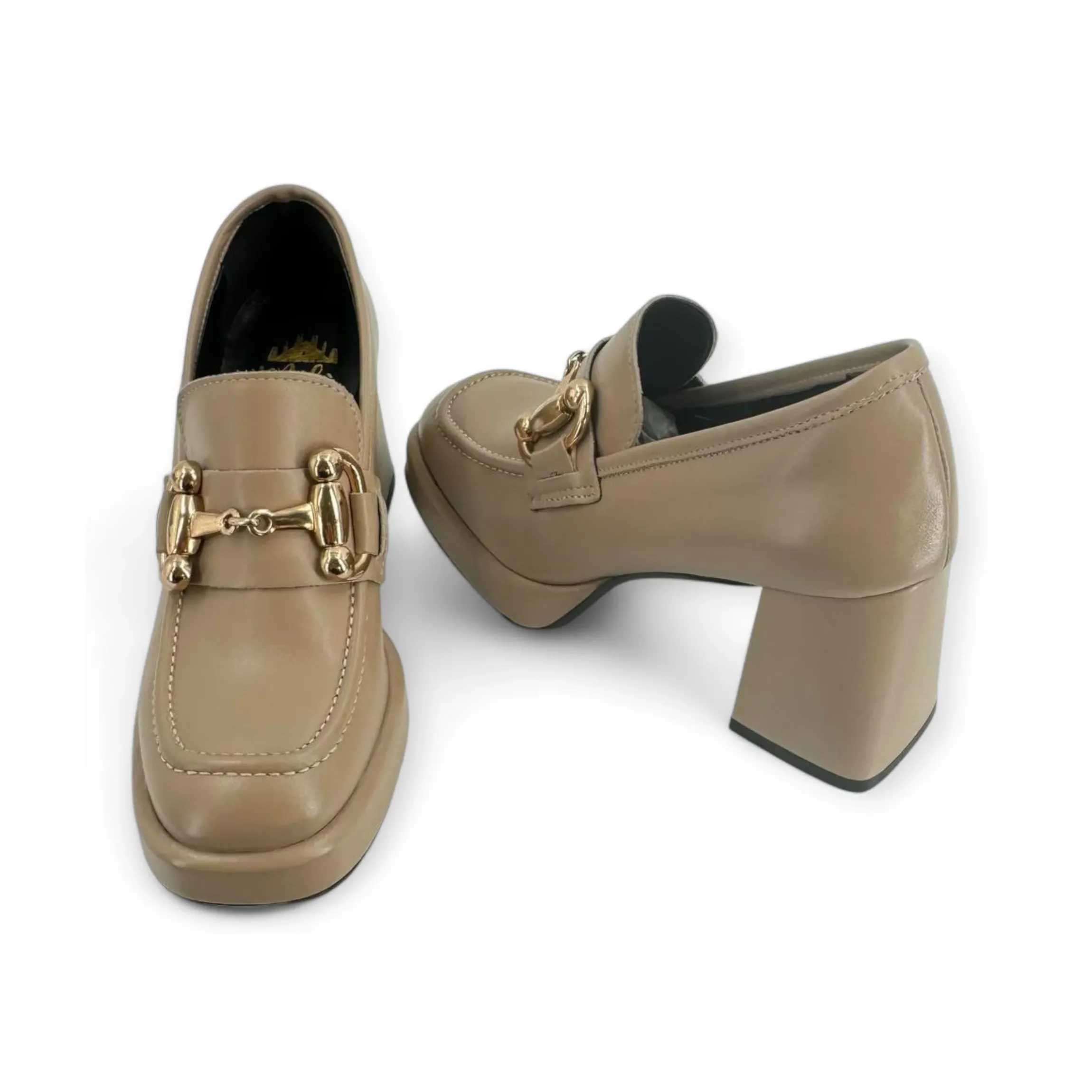 mocassino_con_tacco_in_pe_1.webp MOCASSINO CON TACCO IN PELLE MILU' MILANO