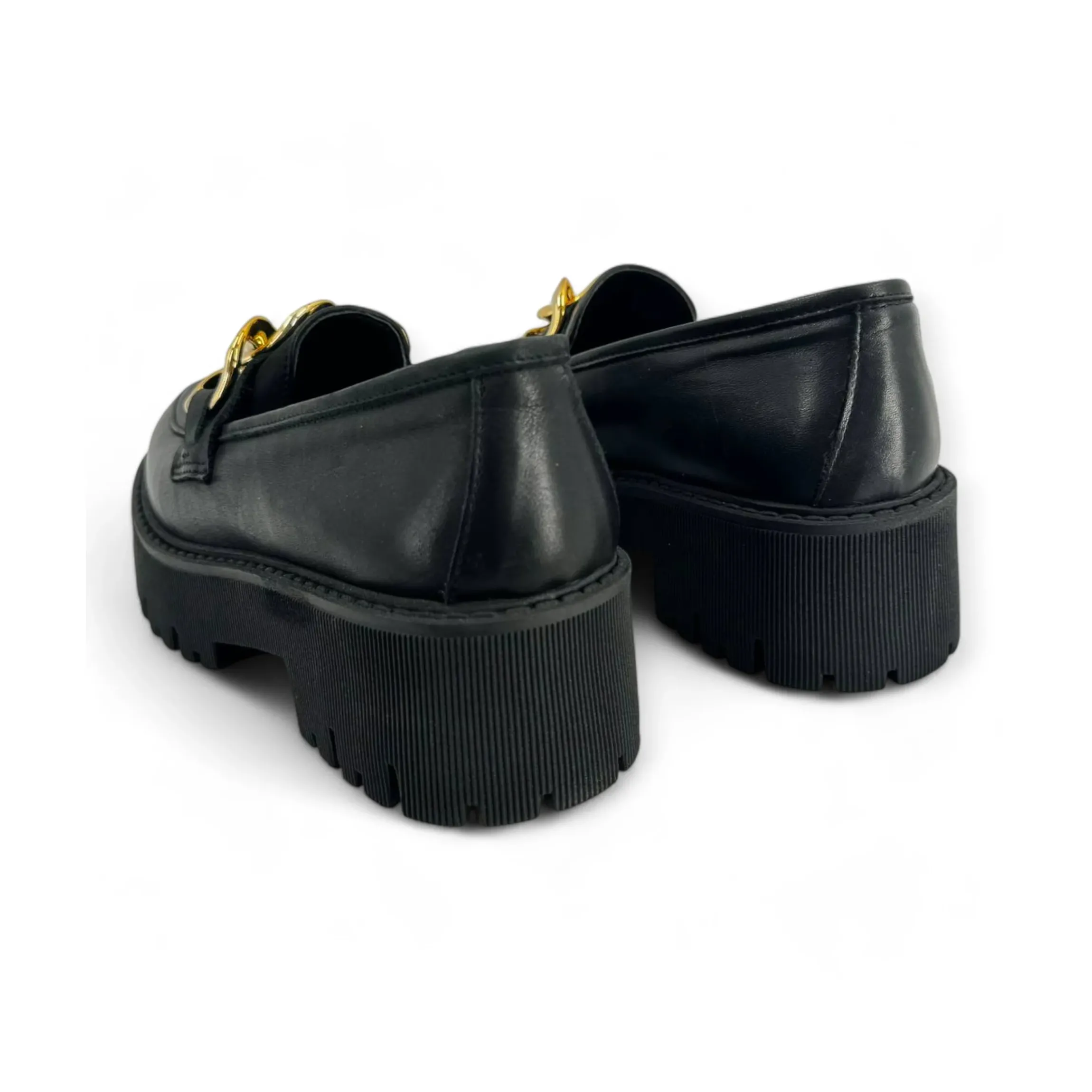 mocassino_donna_in_pelle__1-1.webp MOCASSINO DONNA IN PELLE CON CATENA MILU' MILANO