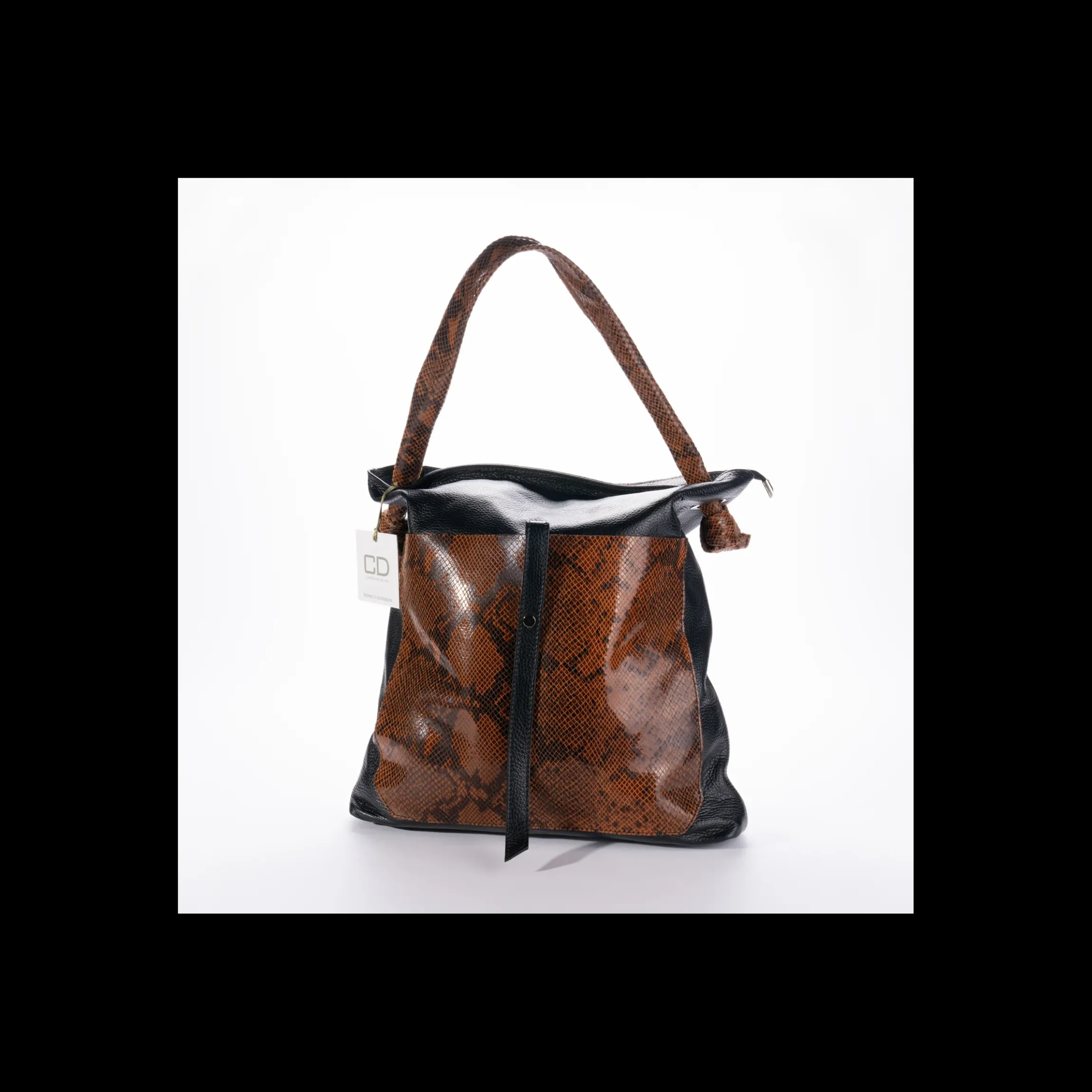 sacca_christiane_de_vos_1.webp Sacca Christiane De Vos