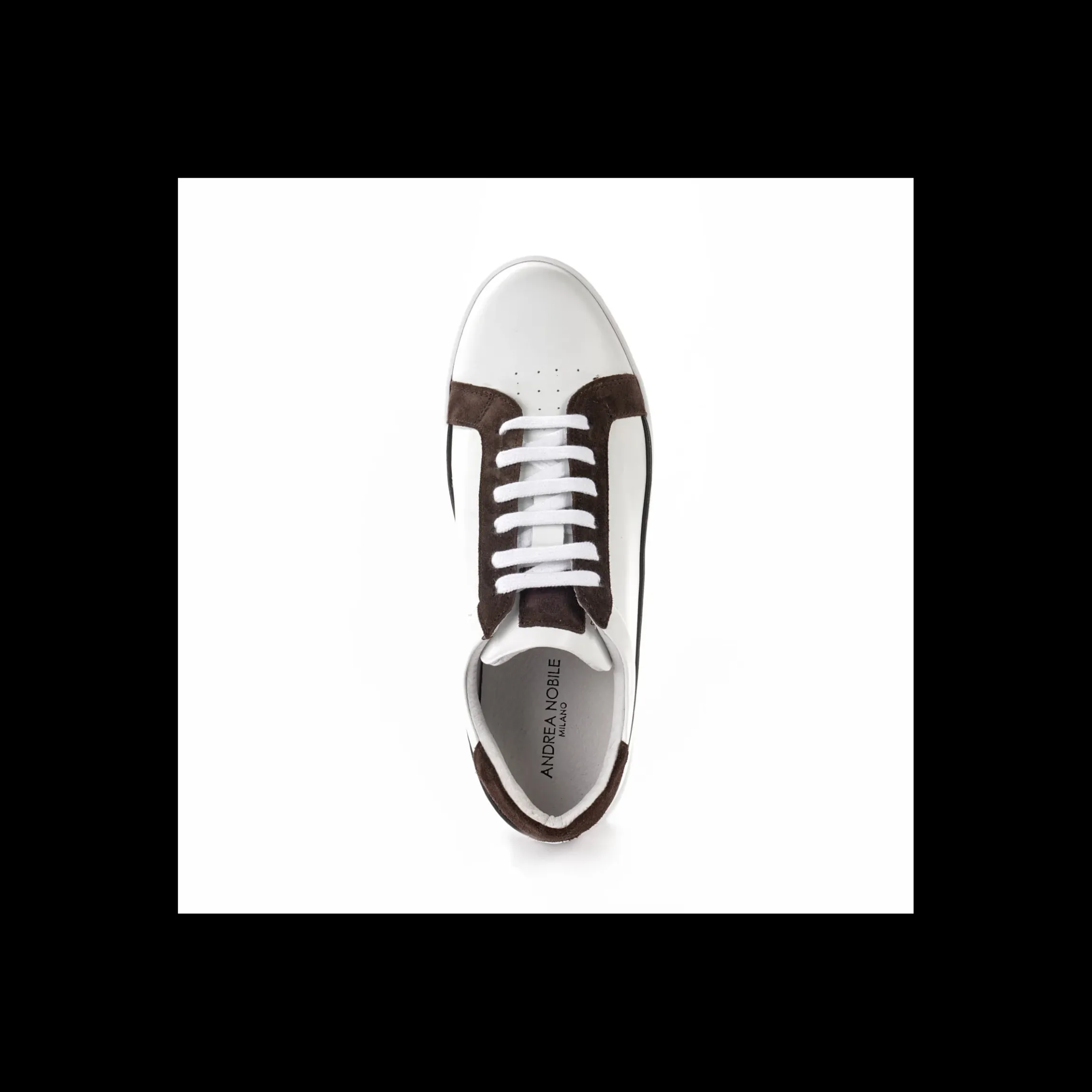 sneakers_andrea_nobile_in_0-11.webp SNEAKERS ANDREA NOBILE IN PELLE BIANCA E PROFILI IN CAMOSCIO TESTA DI MORO