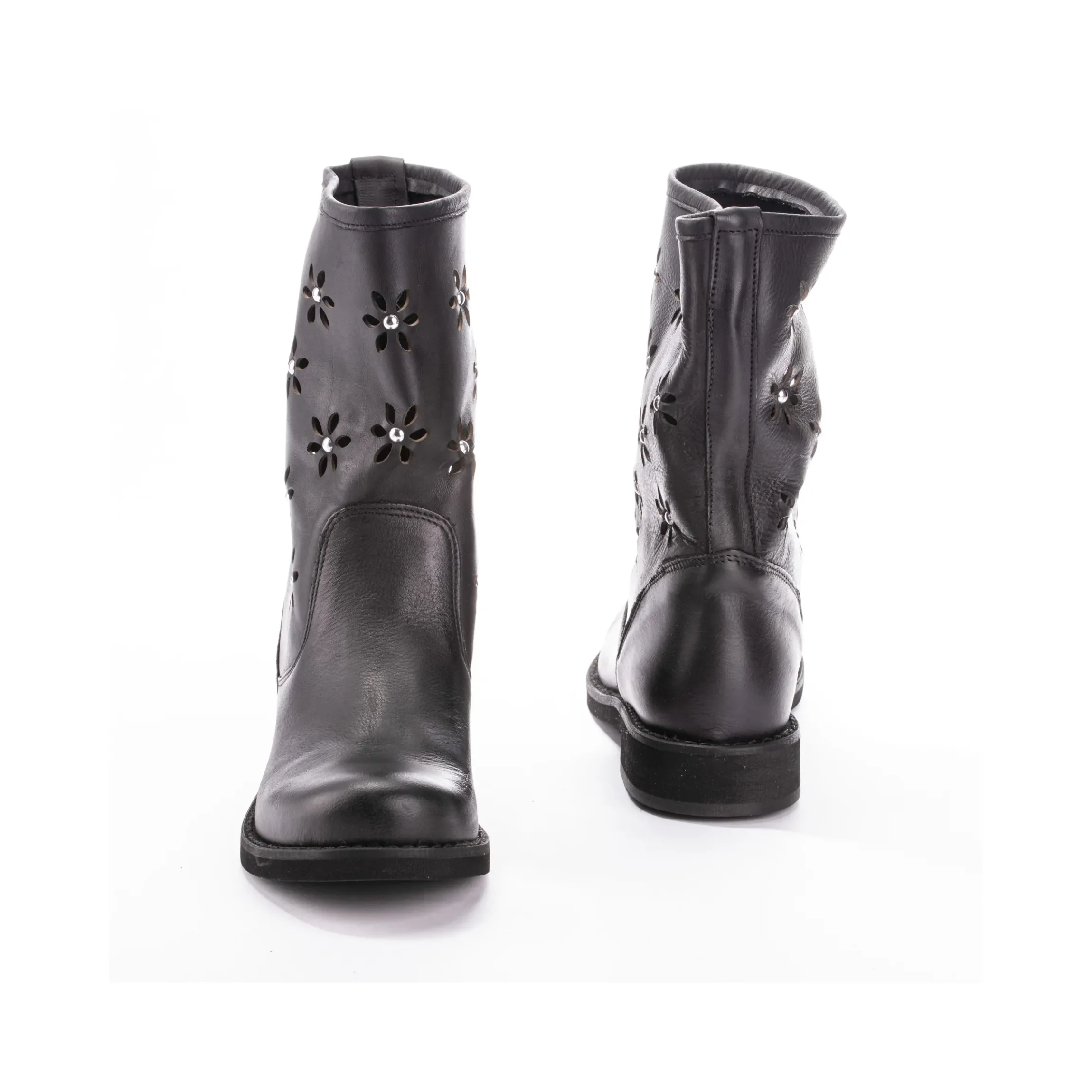 stivaletto_osvaldo_rossi__1.webp Stivaletto Osvaldo Rossi in pelle traforato