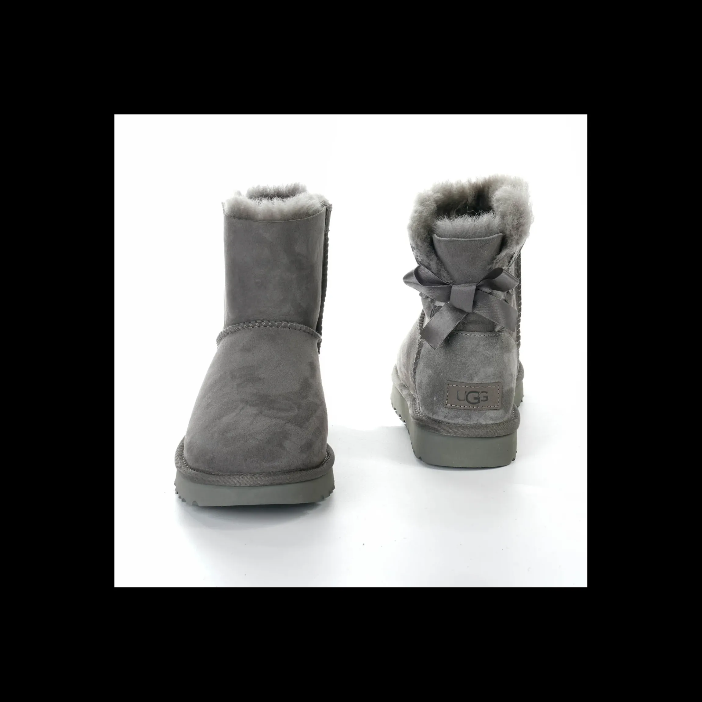 stivaletto_ugg_miny_baile_1.webp Stivaletto UGG MINY BAILEY BOW II con fiocco
