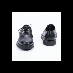 Stringata Cesare Paciotti