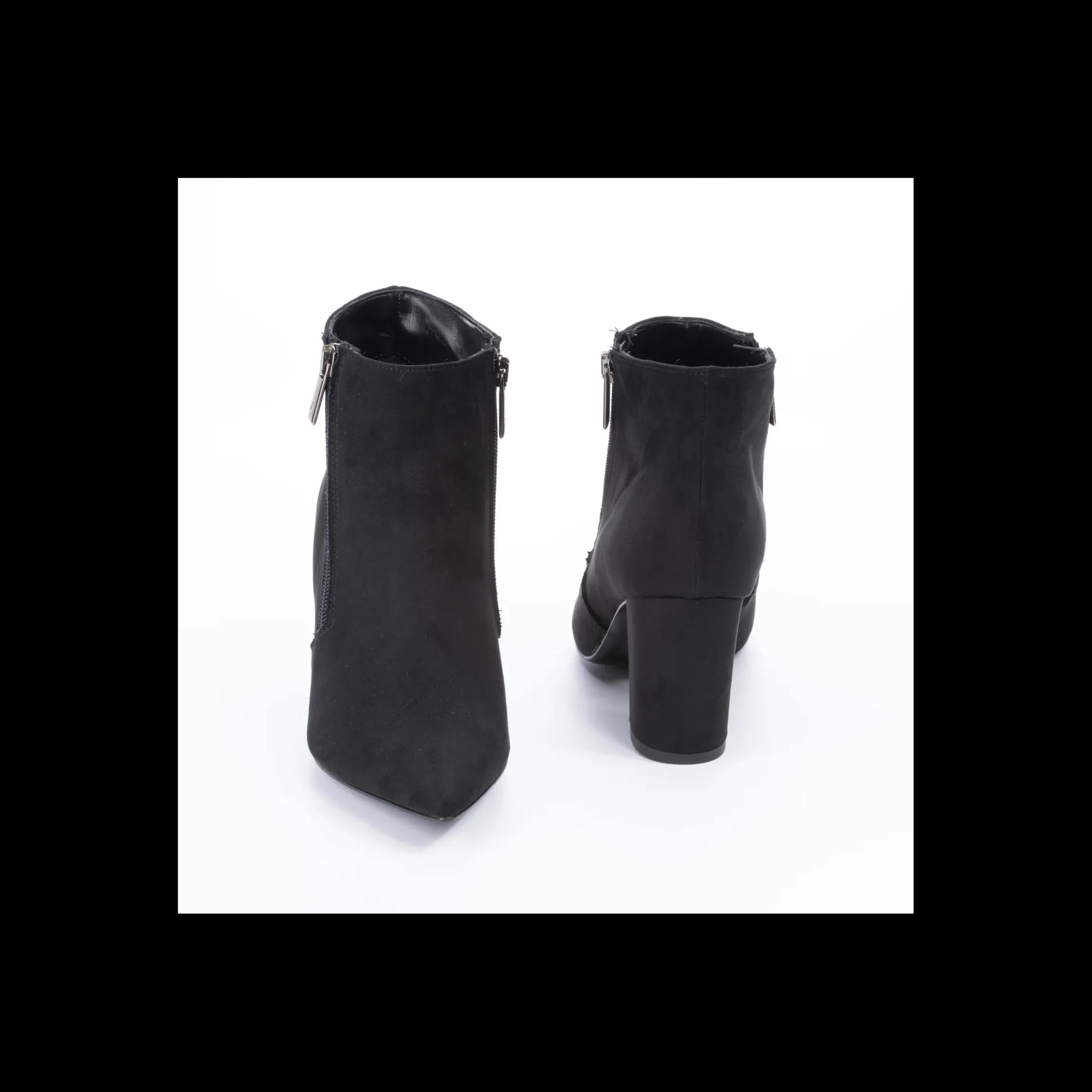 tronchetto_osvaldo_rossi__1-11.webp Tronchetto Osvaldo Rossi in camoscio con tacco a blocco